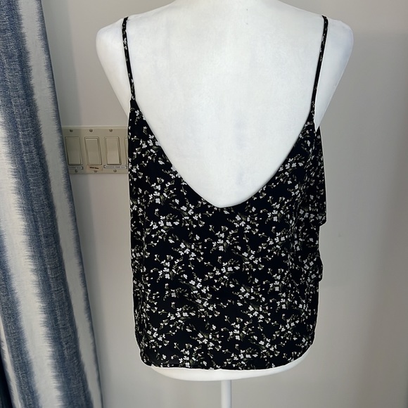 Zara Cute Floral Top - Picture 3 of 5